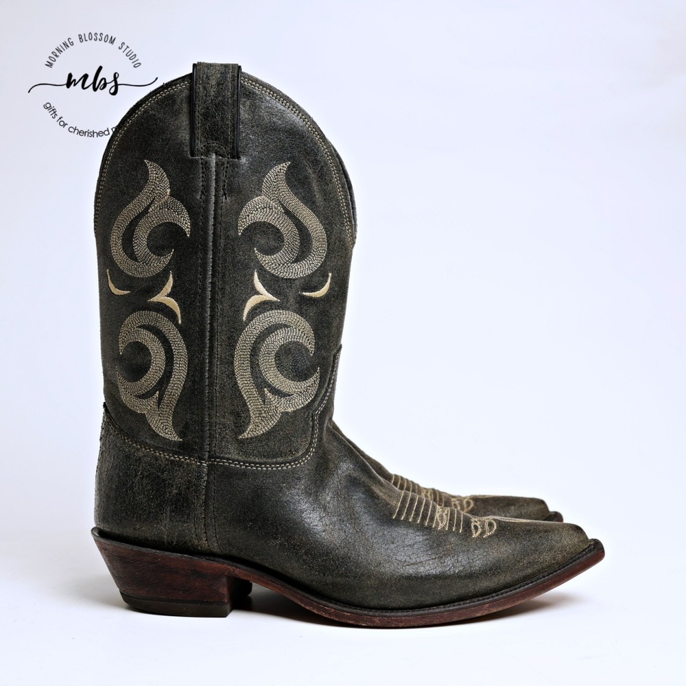 Justin Vintage Leather Pointed Toe ‎ Distressed Cowboy Boots Gray Black Men 9D